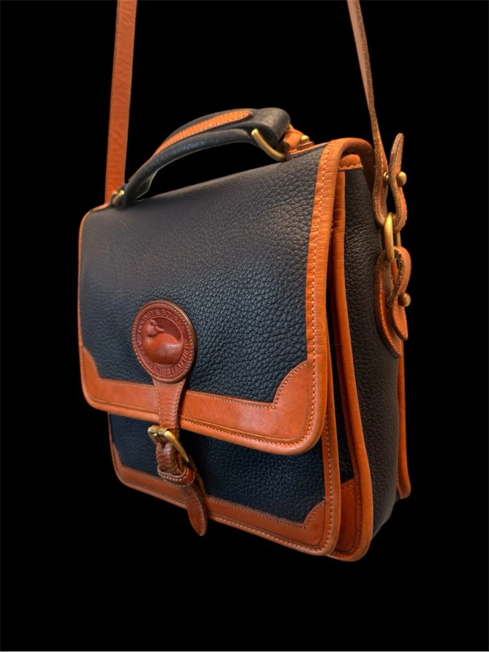 Vintage Dooney & Bourke All-Weather Leather Surrey Carrier bag
